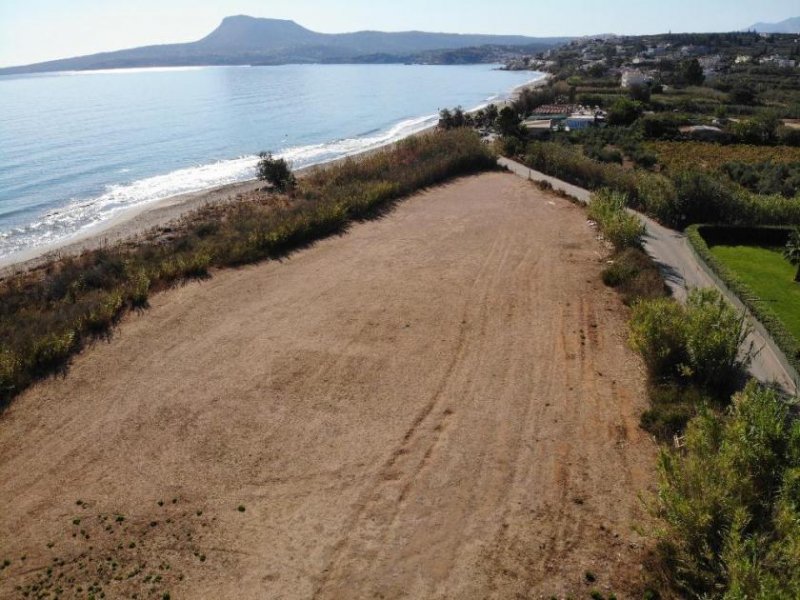 Kiani Akti Kreta, Kiani Akti: Prestigeträchtiges Grundstück direkt am Meer nahe Kalyves zu verkaufen Grundstück kaufen